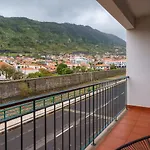 Apartman Guestready - Peaceful Getaway Near The